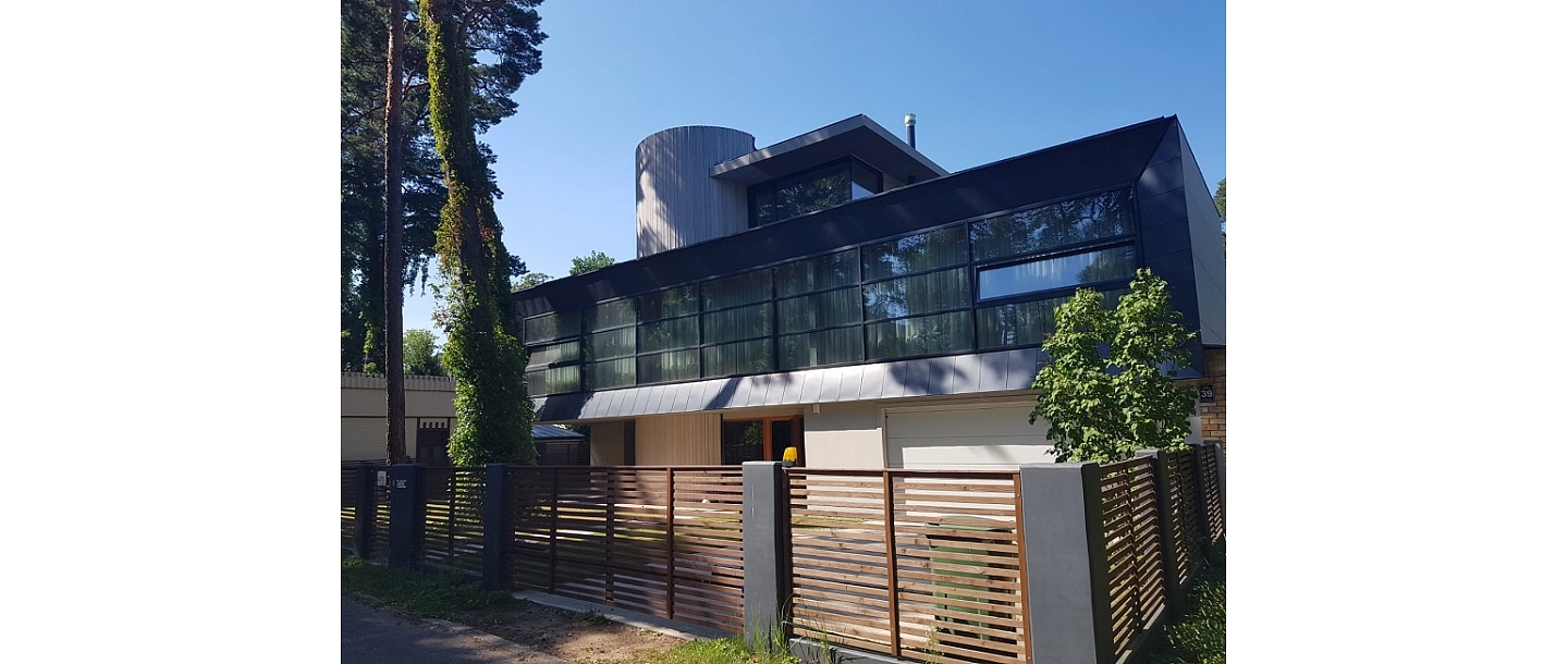 Alumīnija durvis