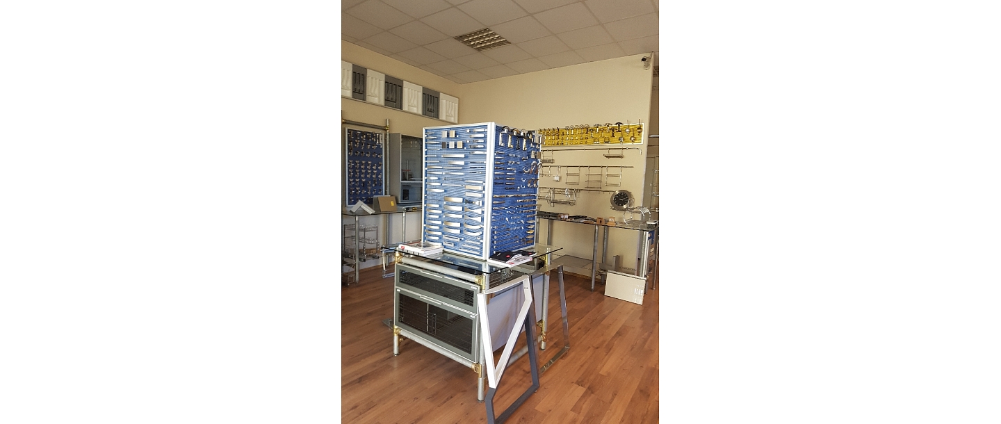 Furniture accessories, furniture fittings for furniture manufacturers