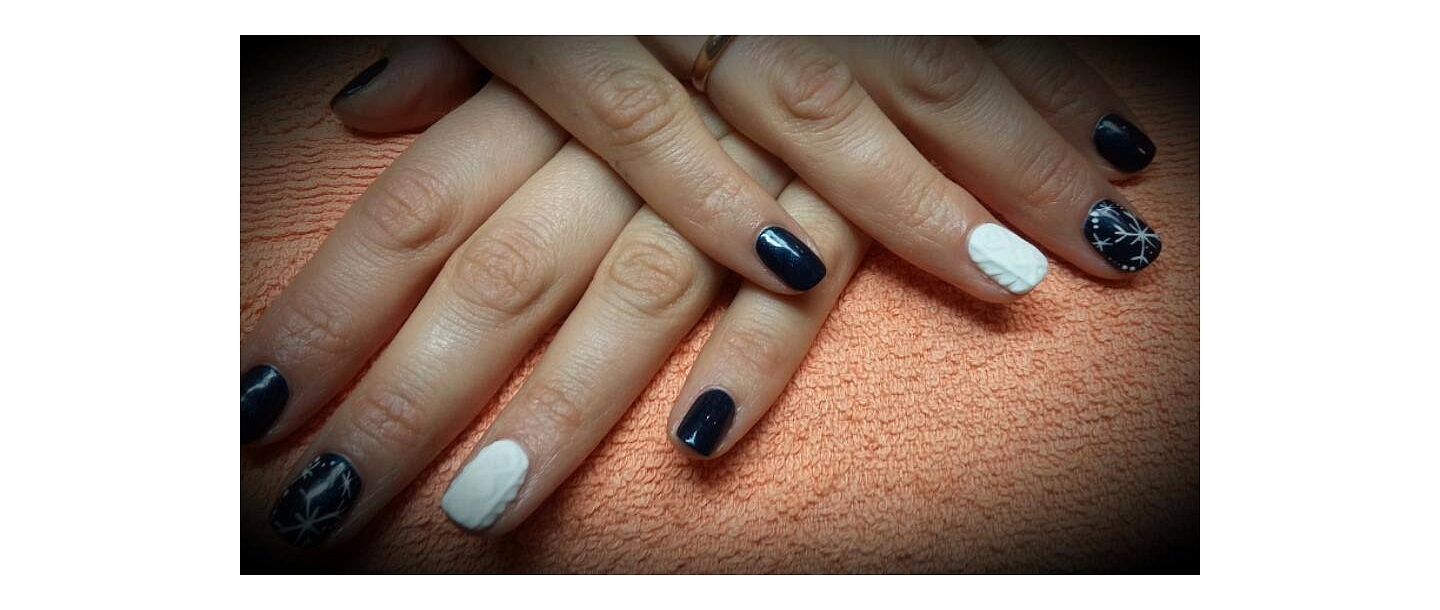 Gelish manicure Pinki MariteS