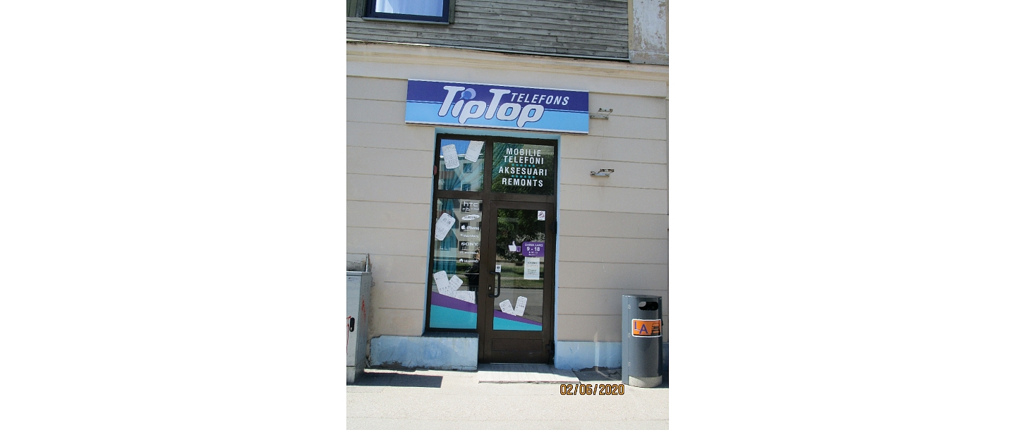 "Tip Top Phone", shop-workshop