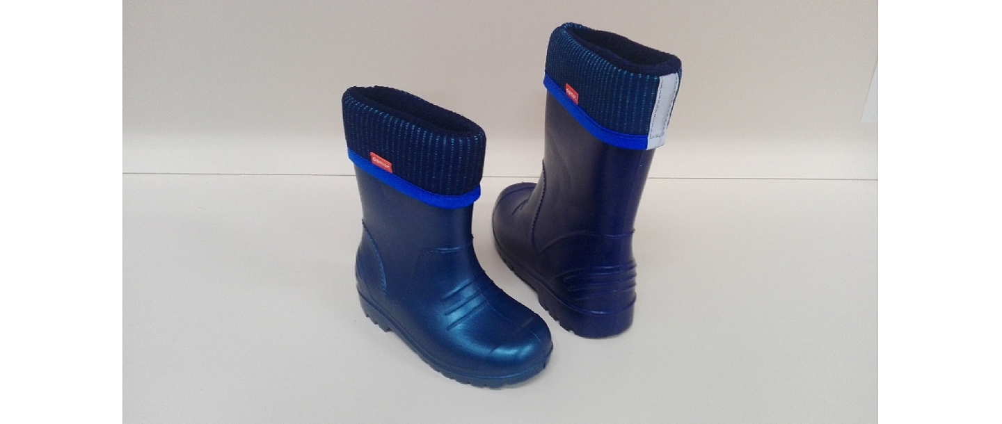 Demar lightweight rubber boots