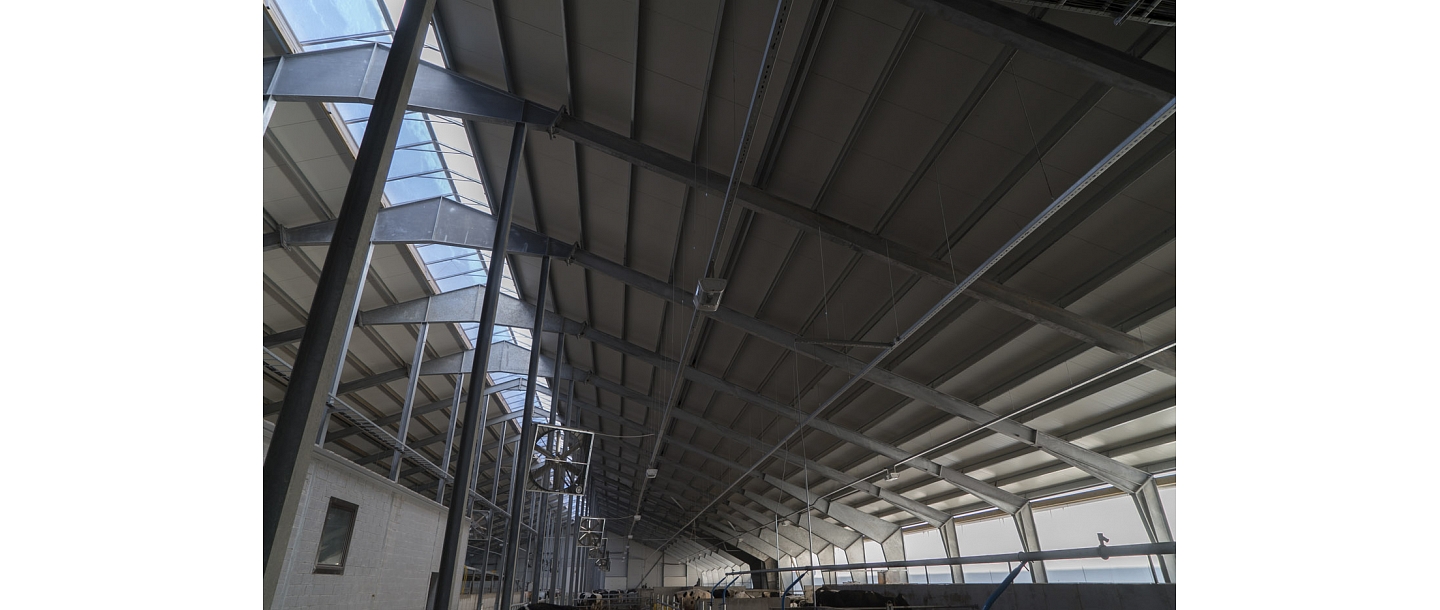 Delivery of metal constructions