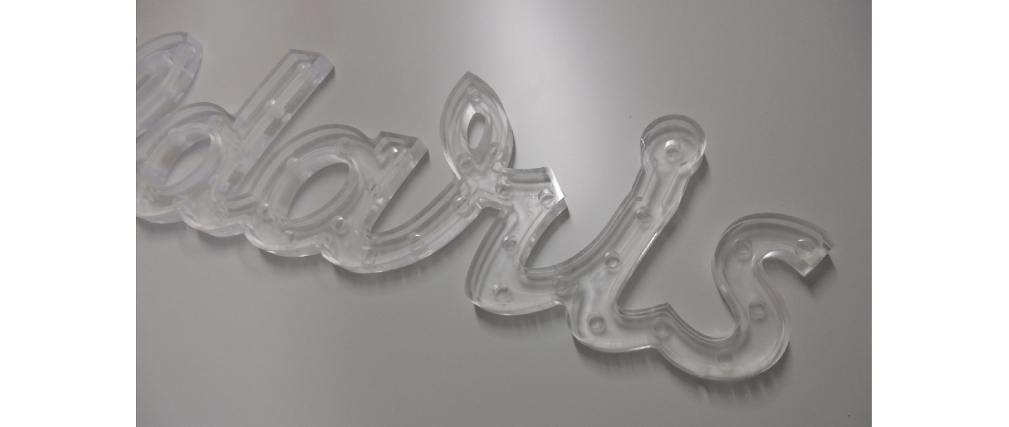 Advertising milling Aldaris