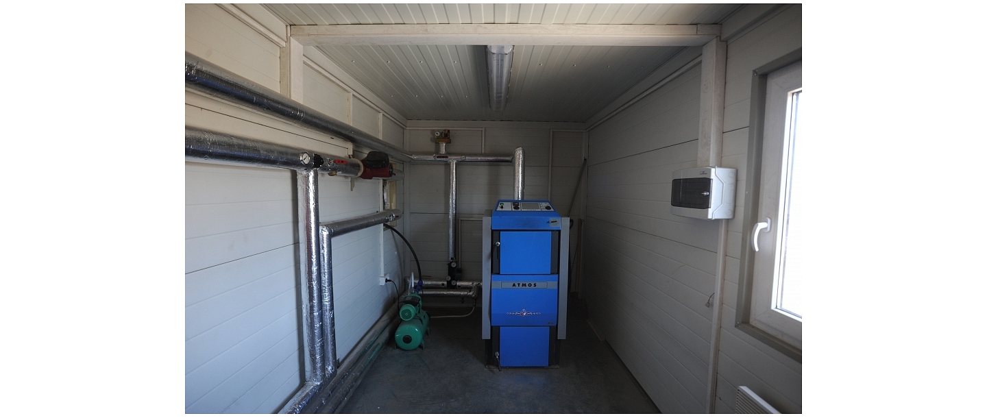 Mobile boiler house