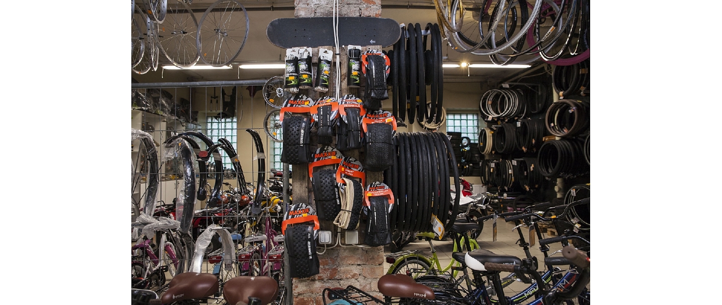 Scooter and scooter accessories