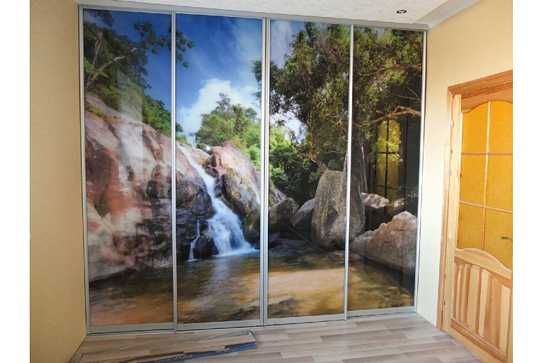 Iebuvējamās mēbeles