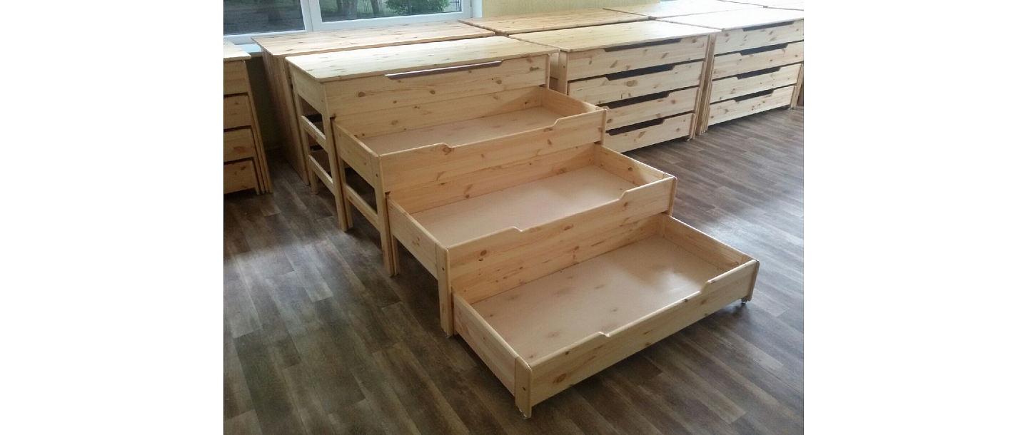 Pull-out children&amp;#39;s beds