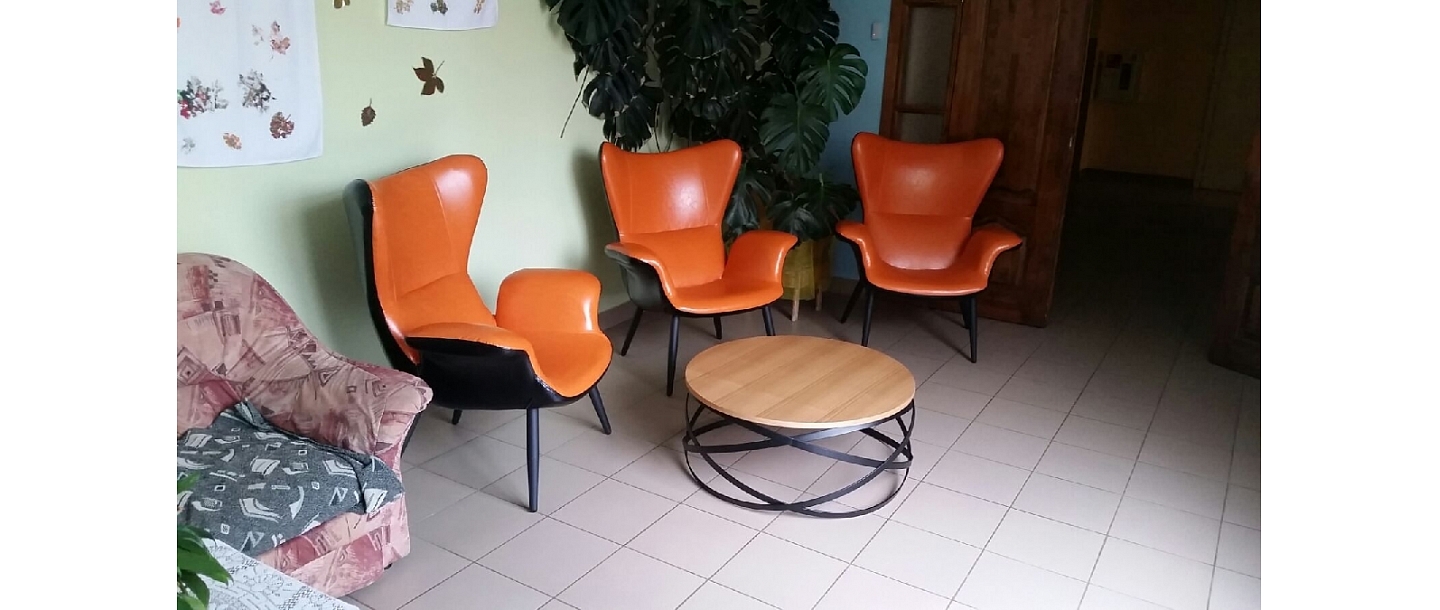 Стулья