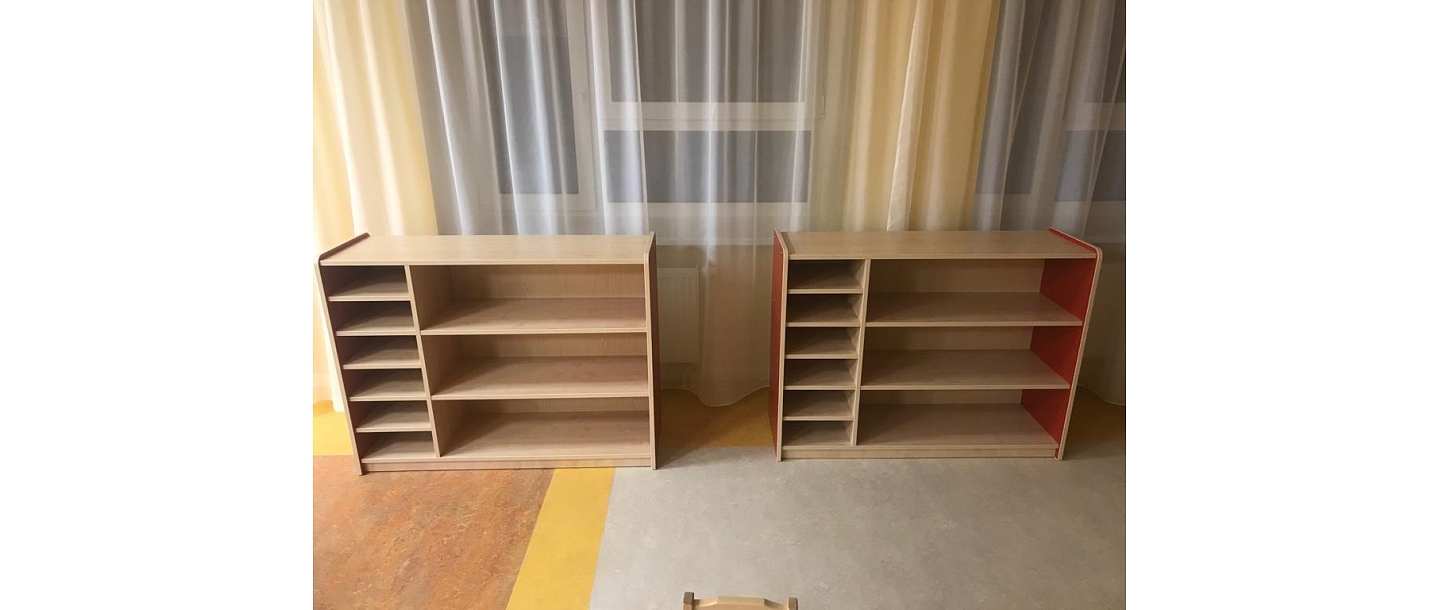 Shelves for kindergarten