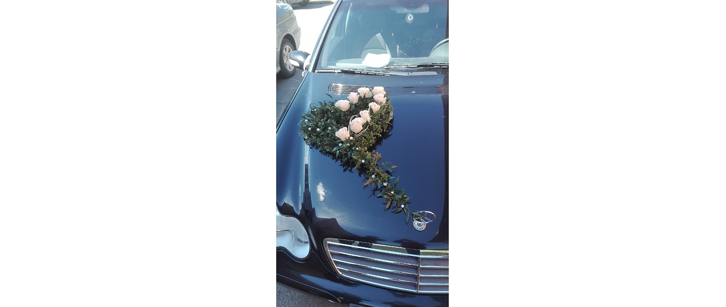 Car flower decorations