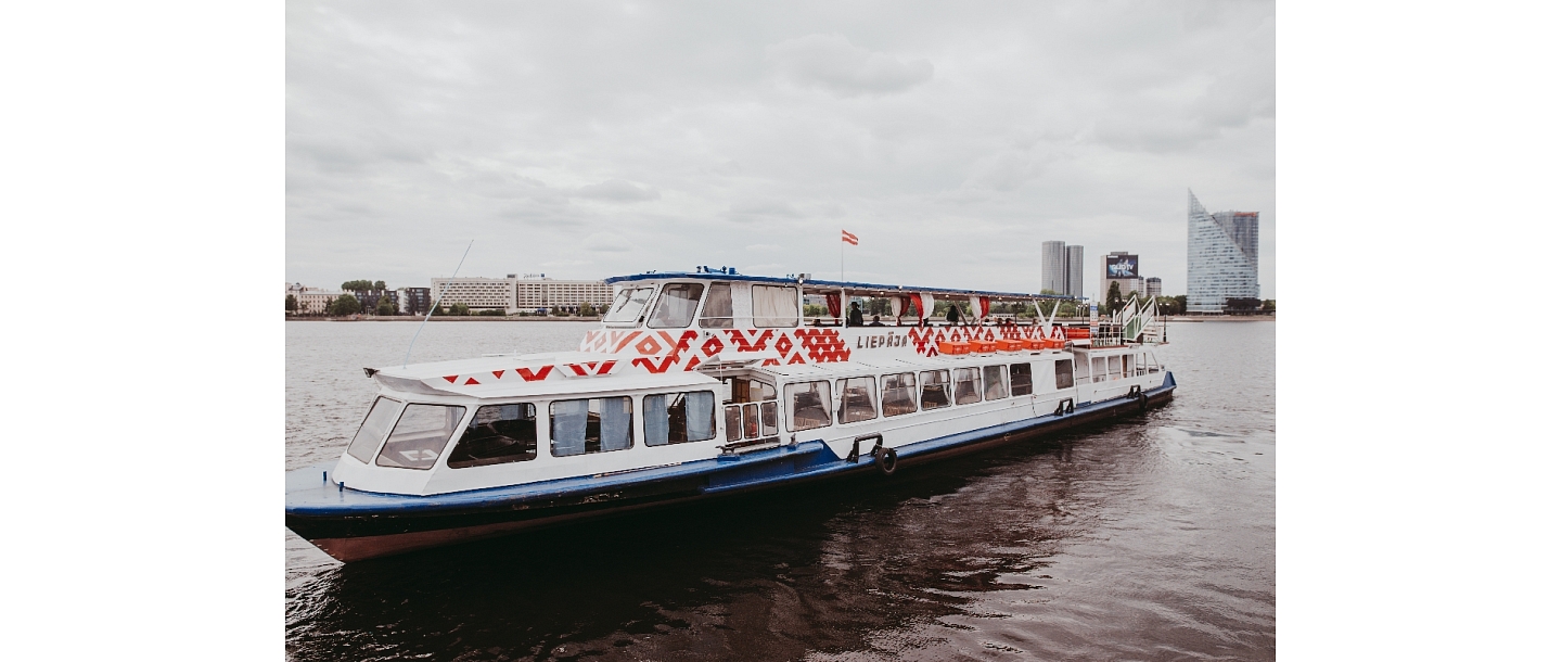Морской круизный лайнер Лиепая, Даугава, Рига