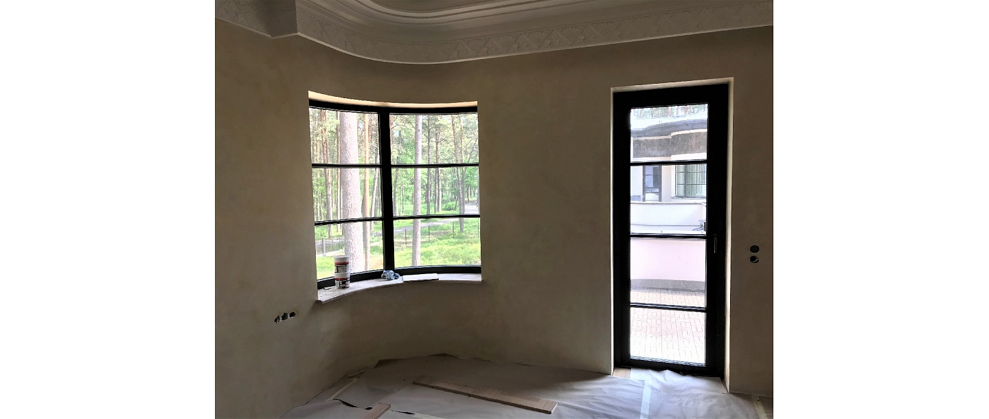 PVC window, manufacture of curved glass