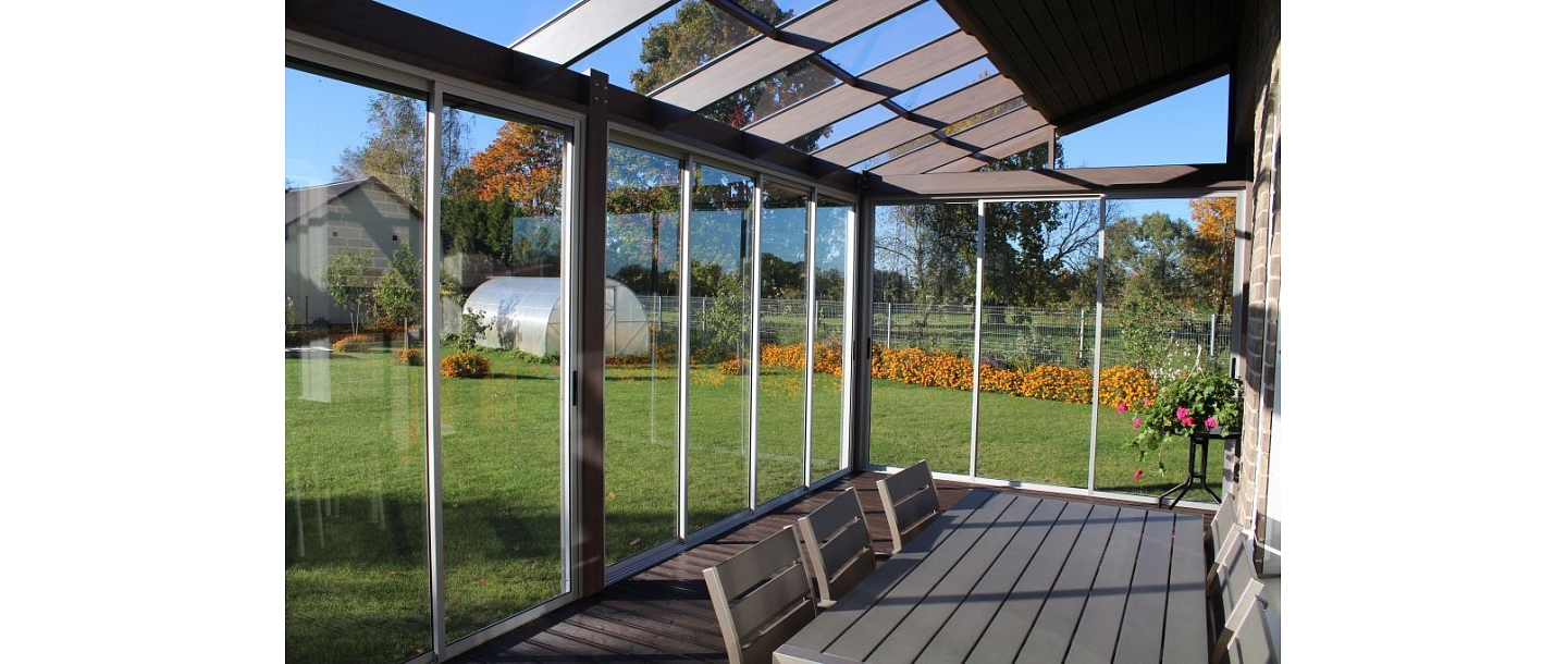 PVC window, manufacture of curved glass