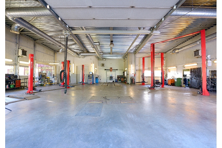 Car service station, car repair, car service, car spare parts Cēsis