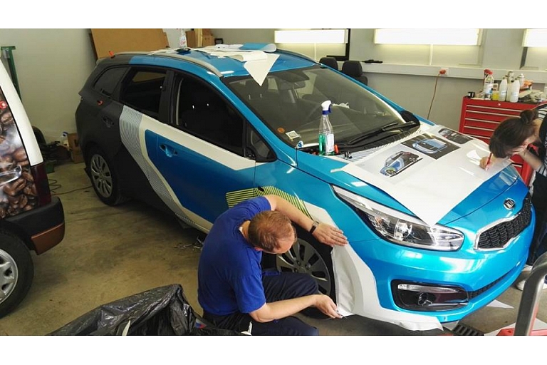 Car wrapping