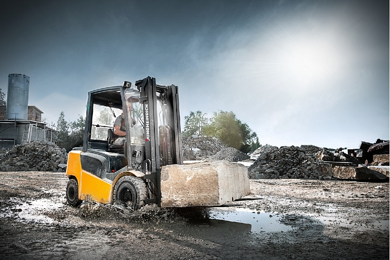 Diesel forklift