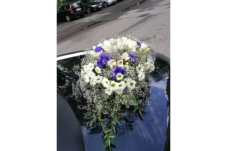 Flower composition