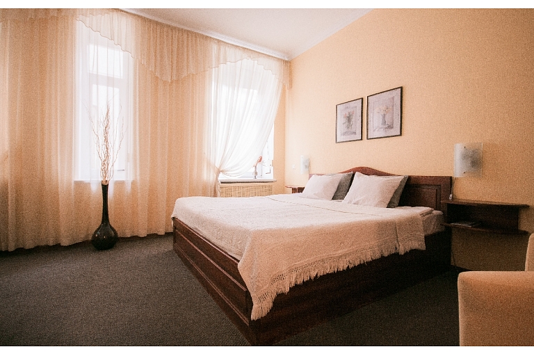 Guest house rooms