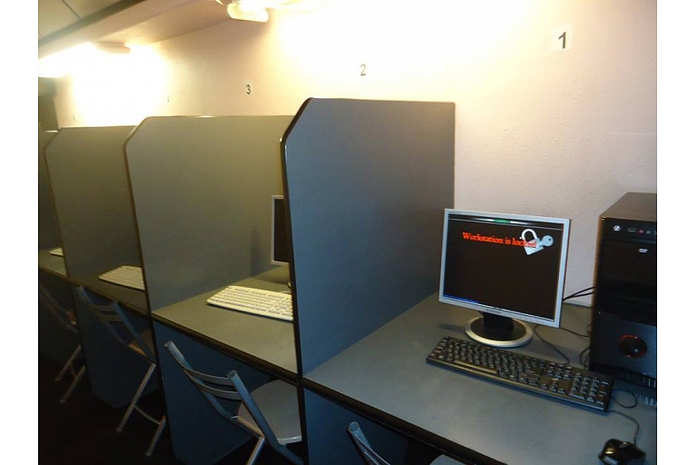 Internet club meadows