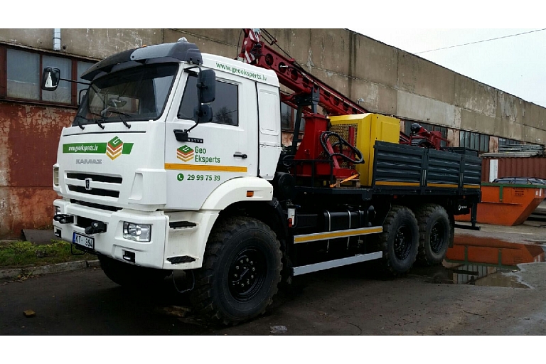 KAMAZ UGB443 210