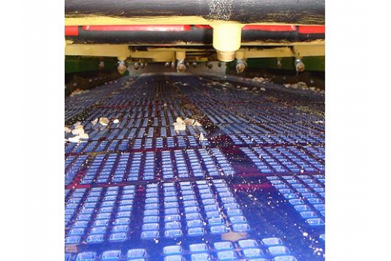 Polyurethane nets