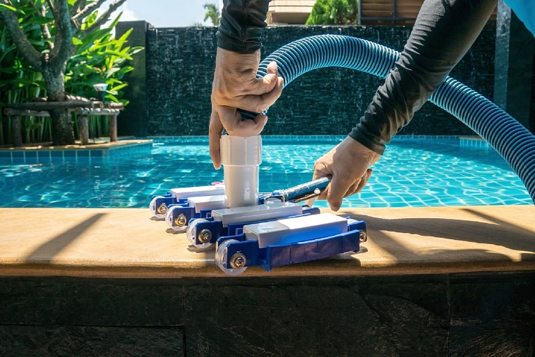 Pool maintenance LTD Spa servisa centrs