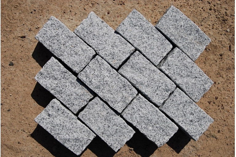 Stone paving stone
