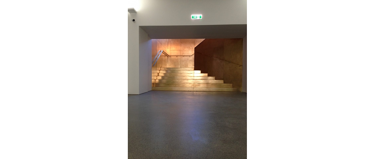 Creating floors at the level of the concrete floor