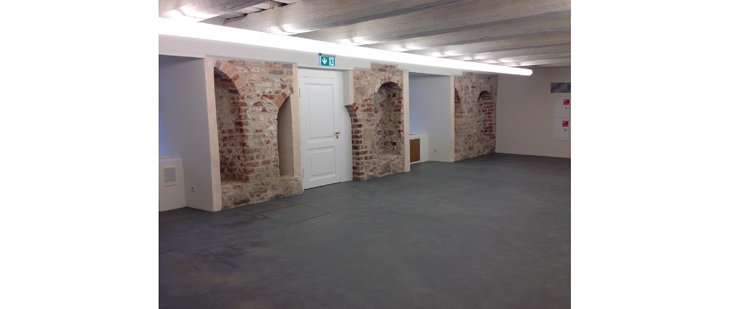 Creation of room floors at the level of the concrete floor