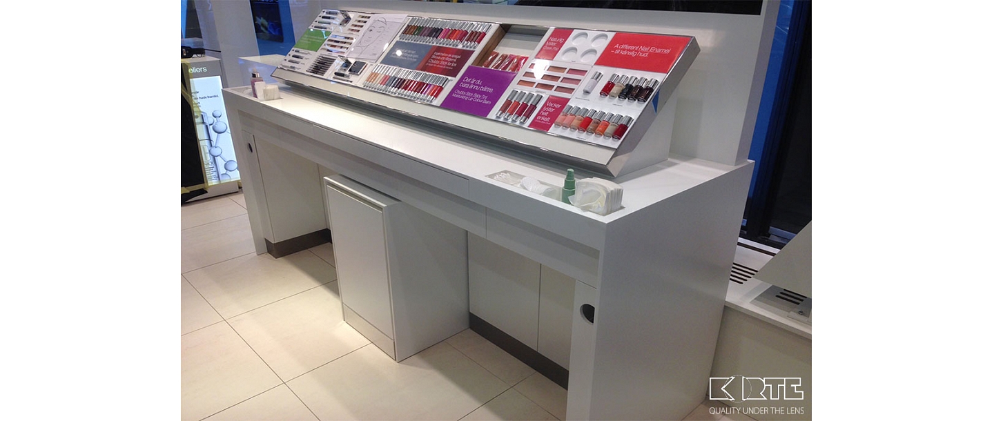 Clinique stand made of artificial stone