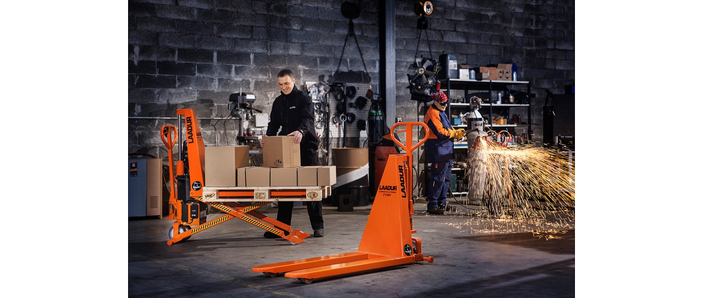 Pallet trucks