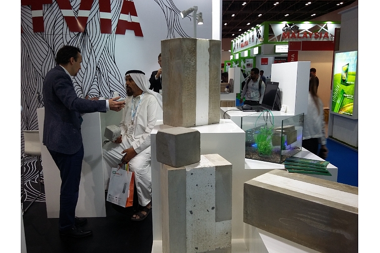 Izstāde BIG 5 2016 AAE Dubaija