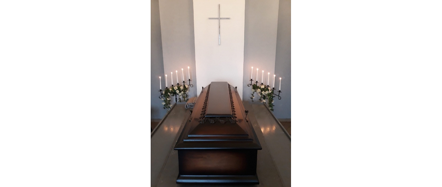 Pilns diennakts apbedīšanas pakalpojumu serviss