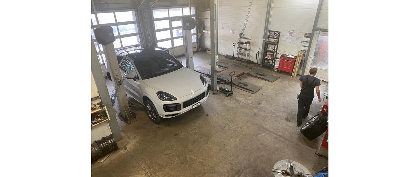 Car service in Riga Eskada service