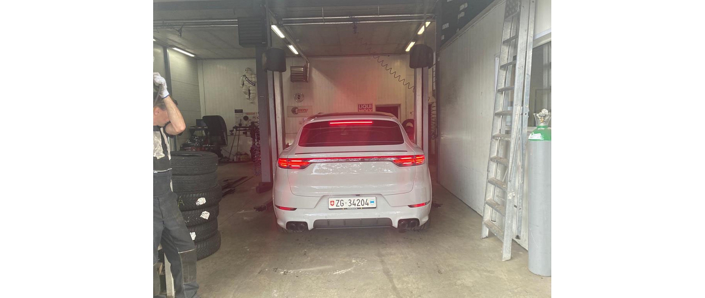 Car service in Riga Eskada service