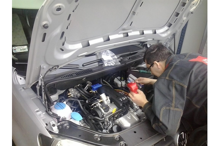 Car gas equipment maintenance