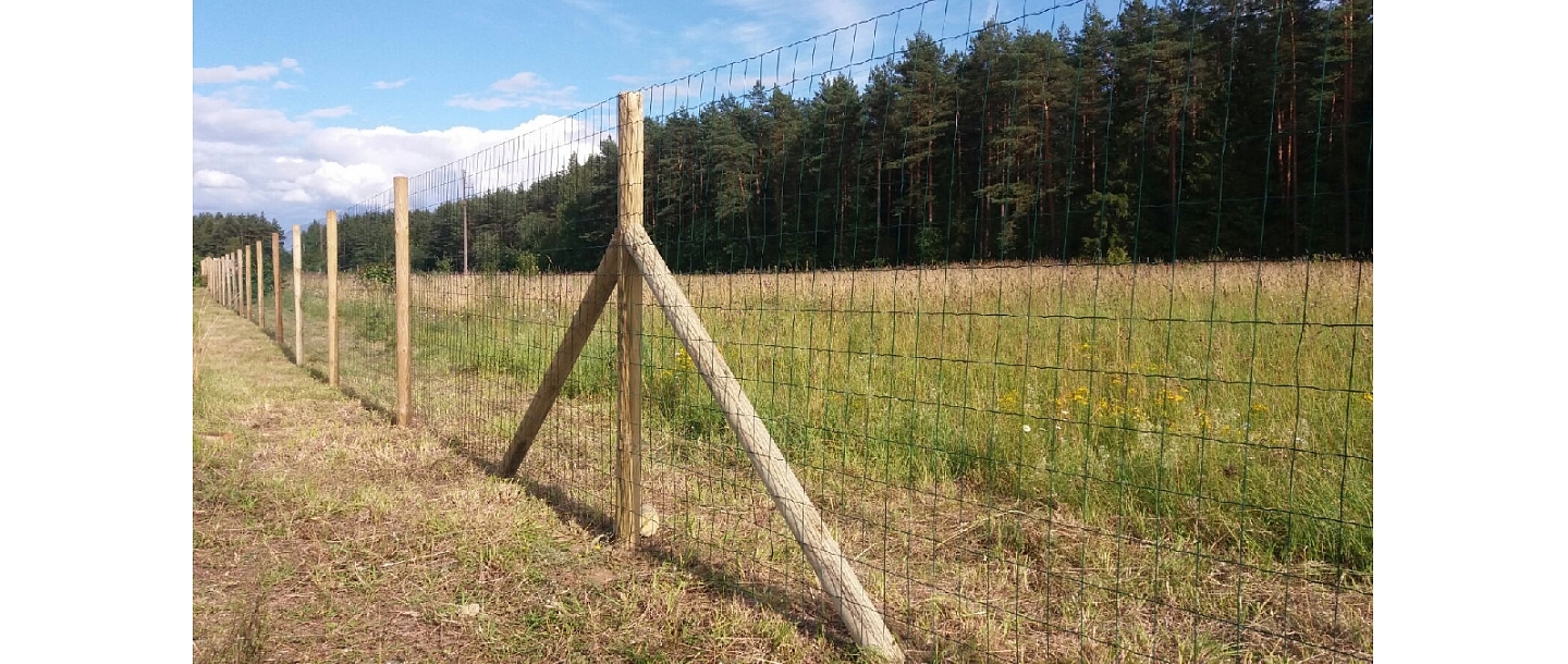 Welded agricultural fence