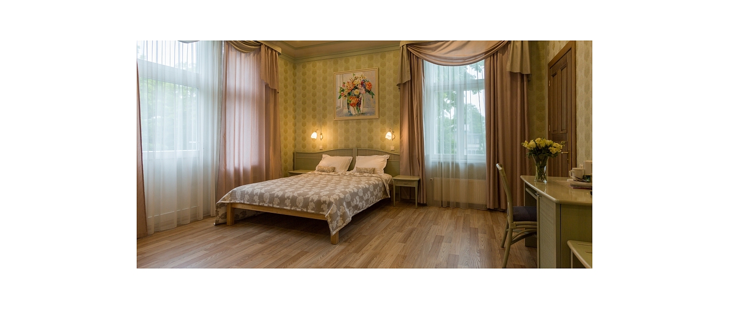 Boutique hotel ROZE. Double room with balcony