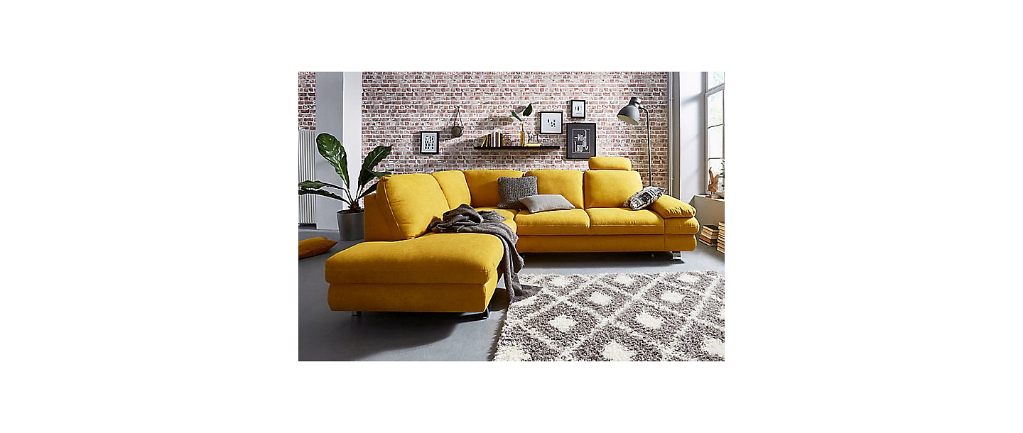 Izvelkams dzeltens stūra dīvāns