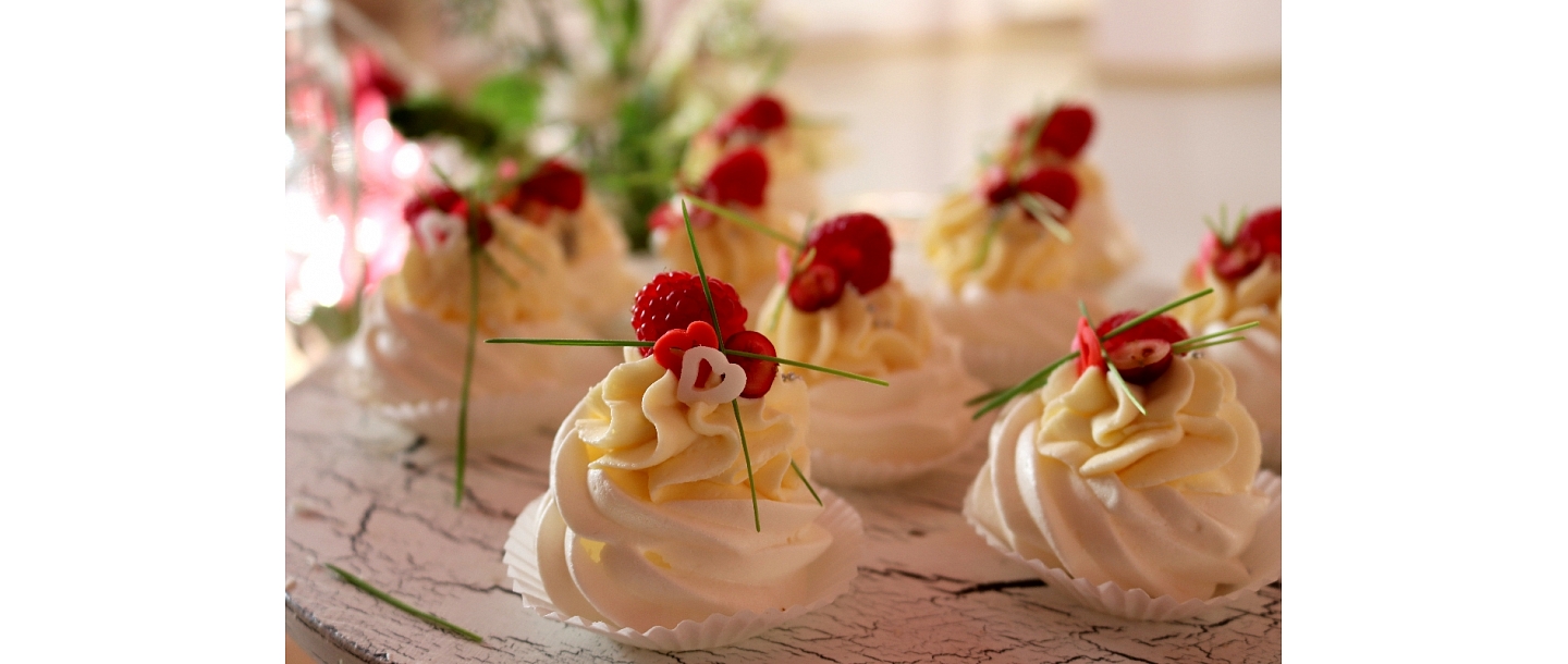 Накрывание столов