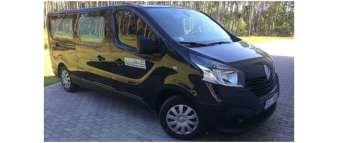 Transportation of the deceased