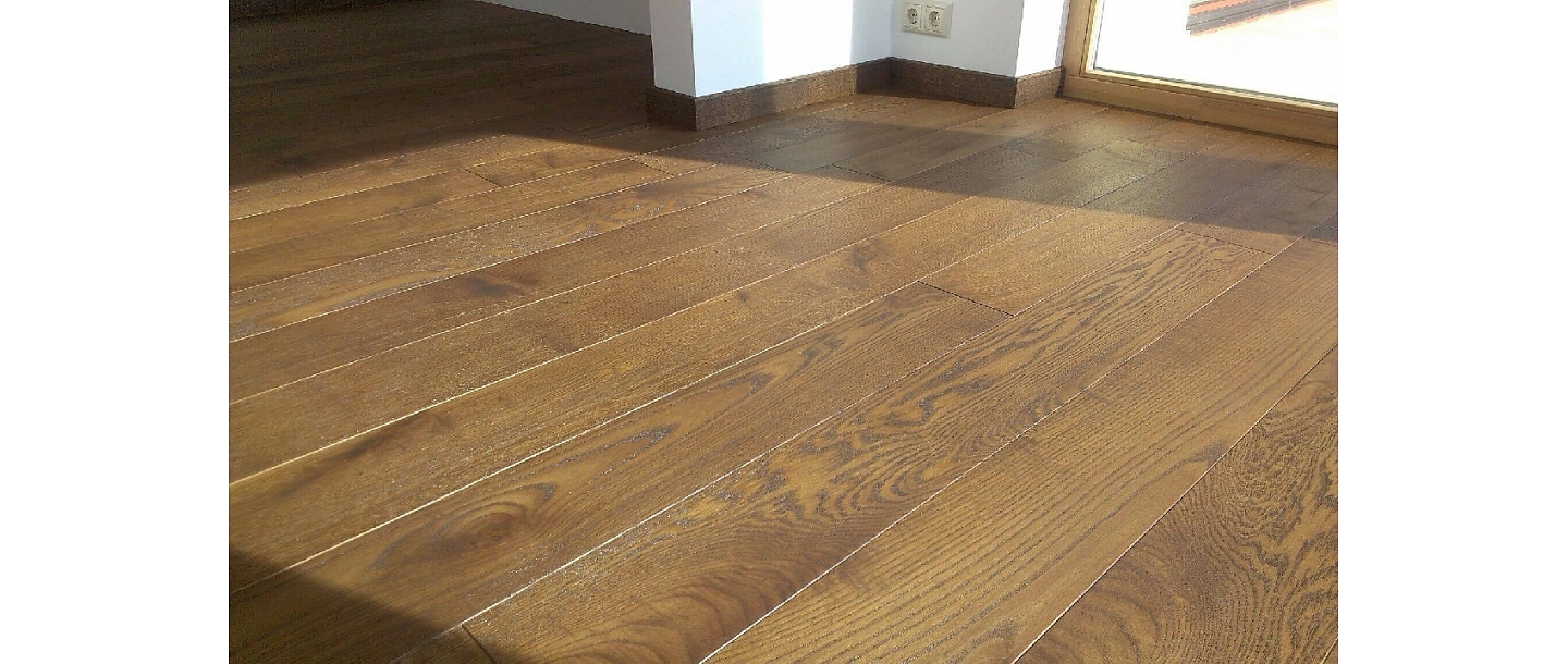 Professional oak and ash wood flooring and parquet laying, restoration, trade. Made in Latvia.
