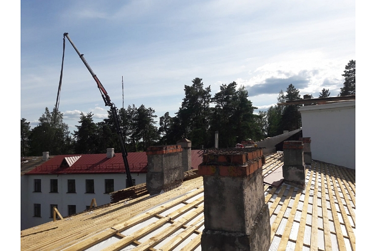 Change of roofs in Latgale