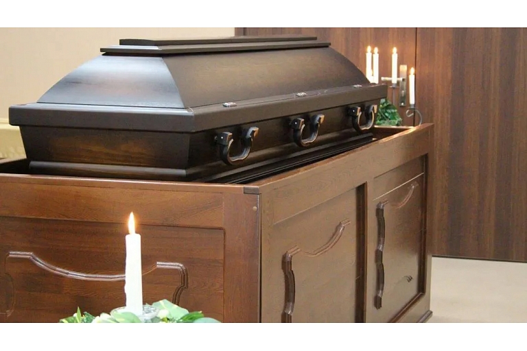 Funeral accessories