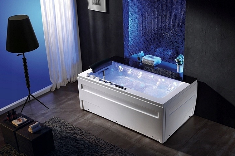 Massage bathtubs