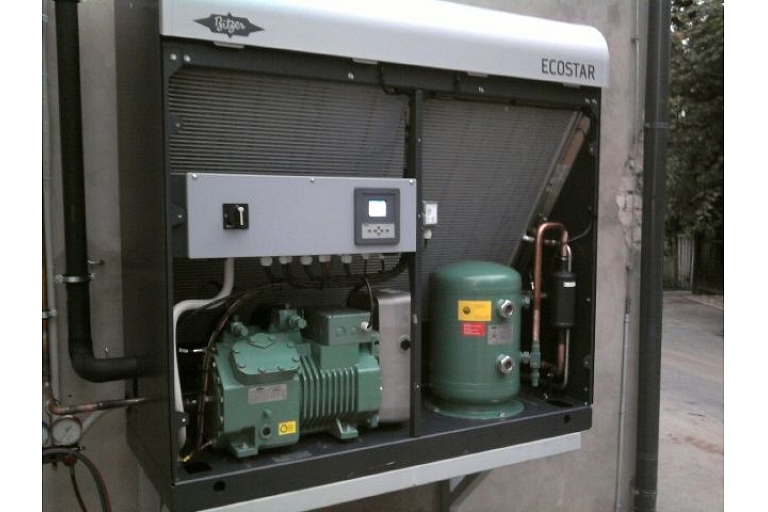Air conditioner repair
