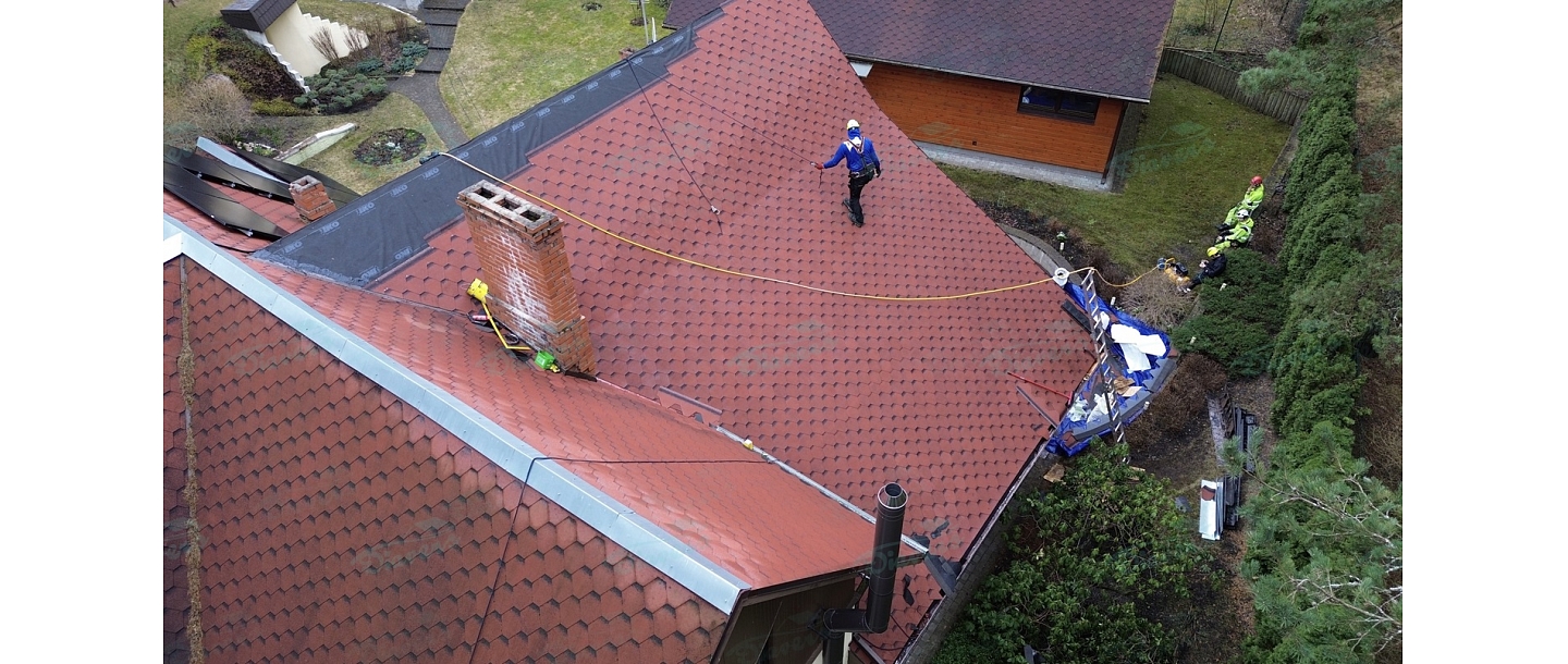 Asphalt shingle repair