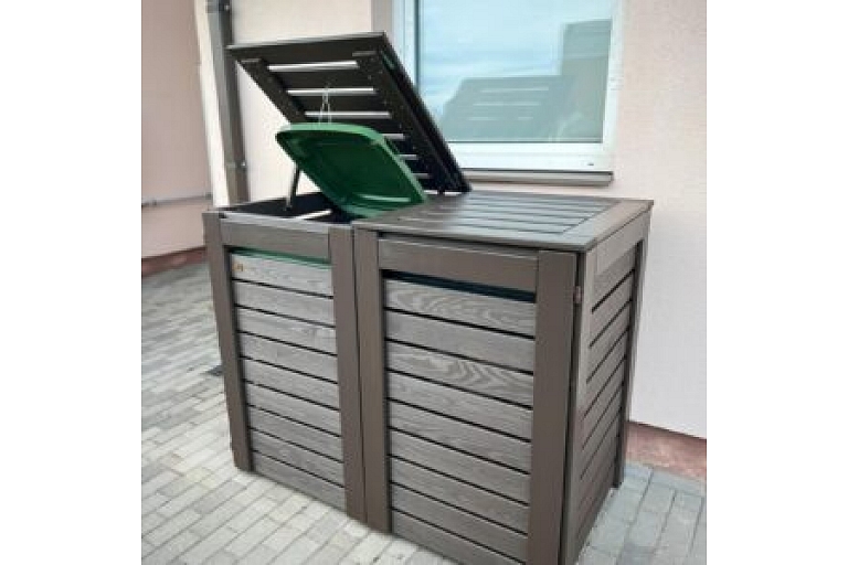 Box 2 x 240L