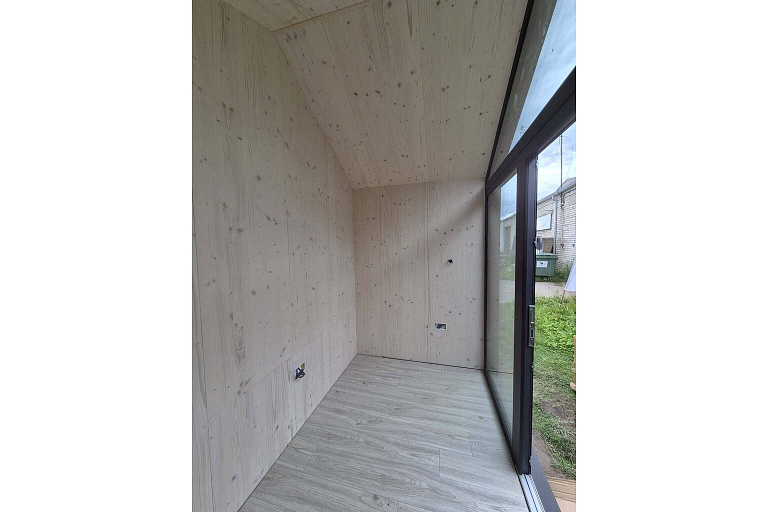 moduļu mājas montāža