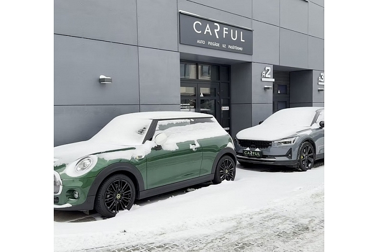 Careful, car deliveries